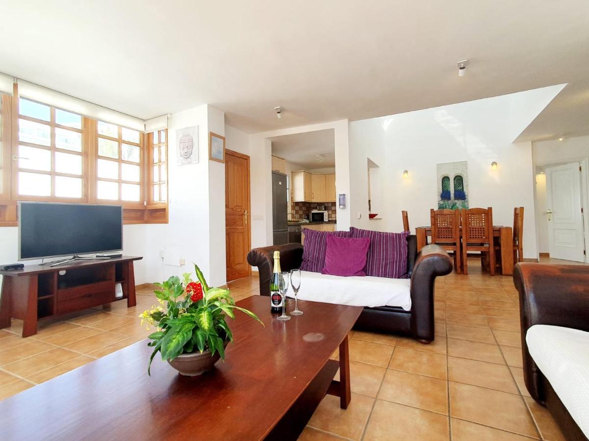 Casa Aries Villa Адехе Екстериор снимка